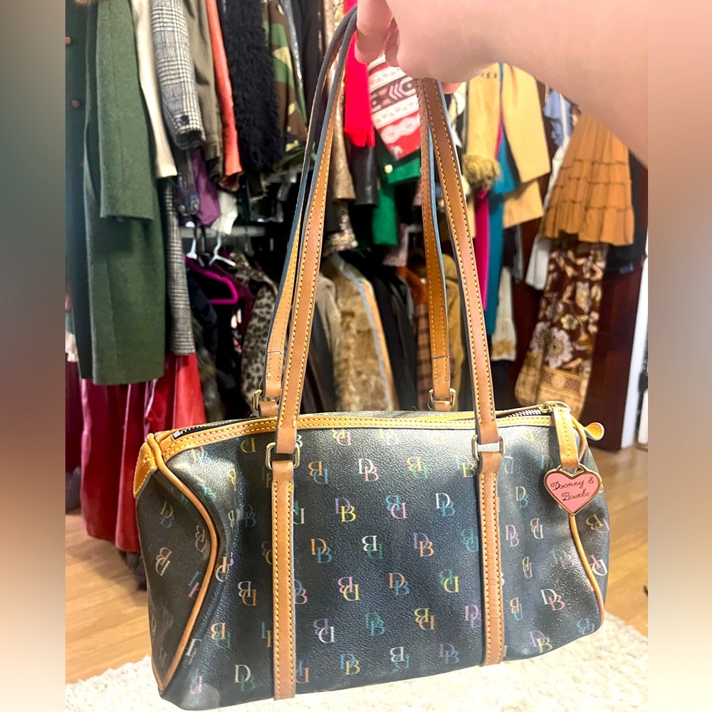 VINTAGE Y2K DOONEY AND BOURKE BARREL BAG